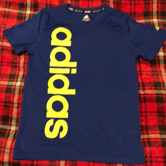 Adidas boys drifit material outfit, size md - Picture 3 of 5